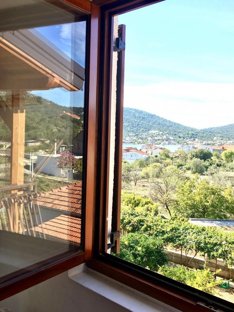 Apartment Ivo Vinišće Eksteriør billede